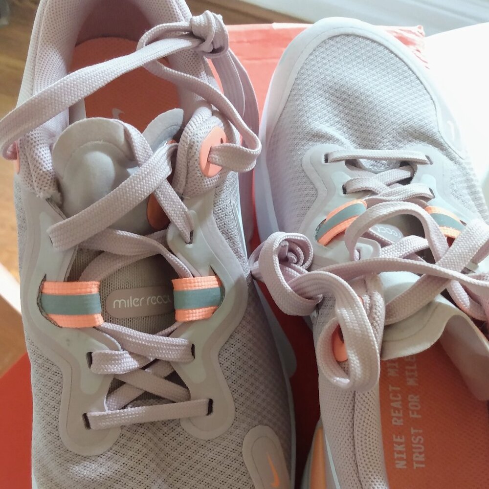 Nike React Running Shoes sz 8.5